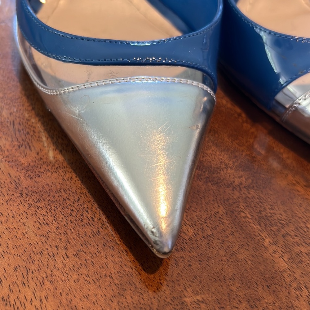 Authentic and rare Dior silver, lucite and blue pumps w/ 4” signature Dior Heel - Picture 6 of 7